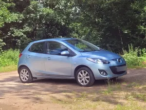 Mazda 2 II (2007-2014) 1.3 Kirei 2011