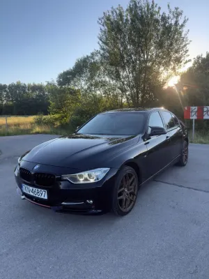 BMW 3 Series F30/F31 (2012-2020) 318d Blue Performance Sport Line 2012
