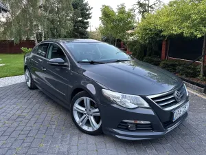 Volkswagen Passat CC 2011