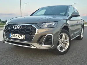 Audi Q5 FY (2017-2024) 40 TDI quattro S tronic sport 2023