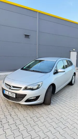 Opel Astra J (2009-2019) 1.6 CDTI Sport 2014