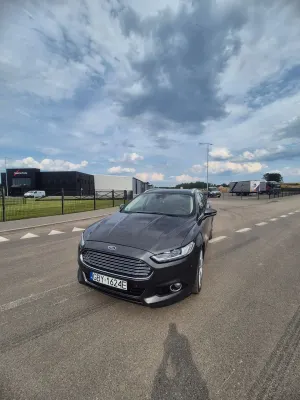 Ford Mondeo Mk5 (2014-) 2.0 TDCi Titanium 2015