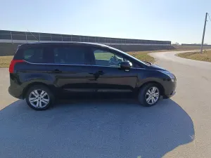 Peugeot 5008 I (2009-2017) 1.6 THP Active 2011