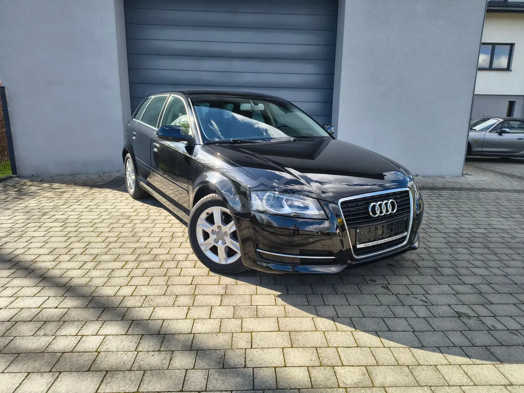 Audi A3 8P (2003-2012) 1.6 TDI Attraction 2011