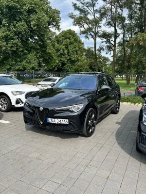 Alfa Romeo Stelvio 2.0 Turbo Estrema Q4 2022