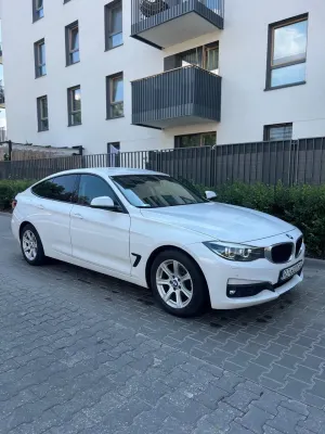BMW 3 Series F30/F31 (2012-2020) 318d Sport Line 2019