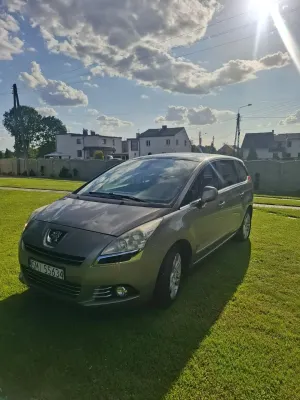 Peugeot 5008 I (2009-2017) 155 THP Family 2011