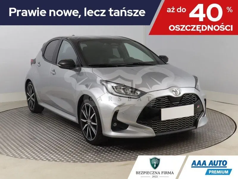Toyota Yaris IV (2020-) 2025