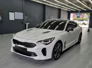 Kia Stinger 2.0 T-GDI GT Line 2018
