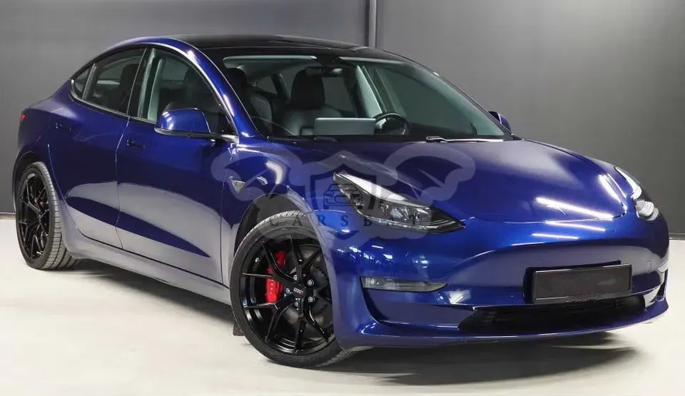 Tesla Model 3 Langstreckenbatterie Allradantrieb Dual Motor Performance 2021