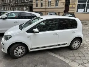 Volkswagen Up! street 2015
