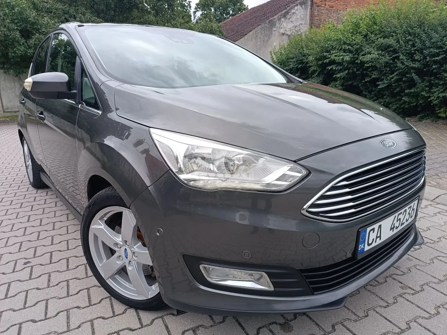 Ford C-Max II (2010-) 2.0 TDCi Start-Stop-System Business Edition 2015