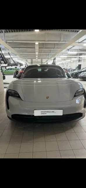 Porsche Taycan 4S 2023