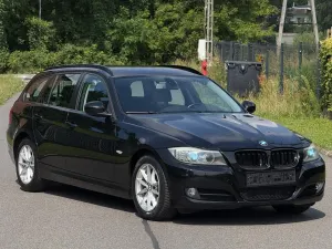 BMW 3 Series E90/E91/E92/E93 (2005-2012) 320d 2011