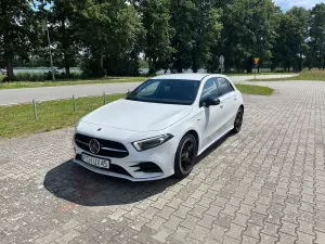Mercedes-Benz A W177 (2018-) 200 7G-DCT Edition AMG Line 2022