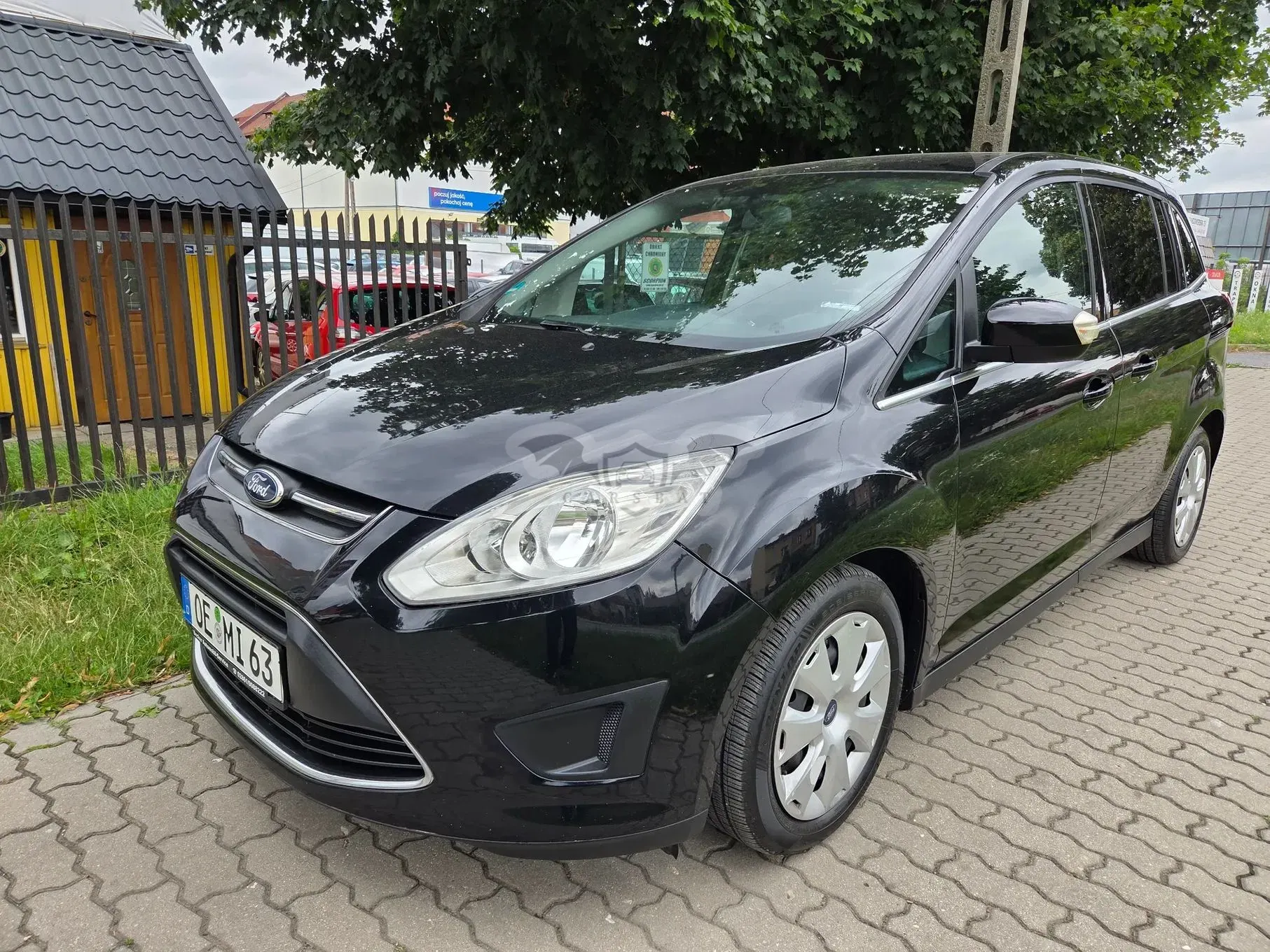 Ford Grand C-Max 1.6 Ti-VCT Ambiente 2011
