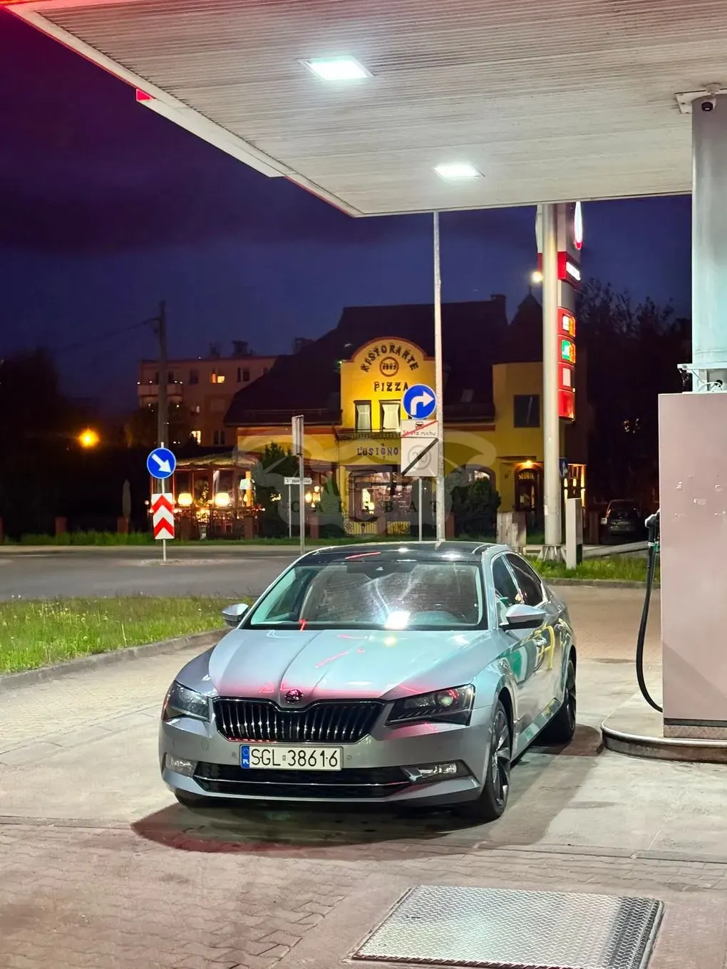 Skoda Superb III (2015-2023) 1.8 TSI DSG Style 2016