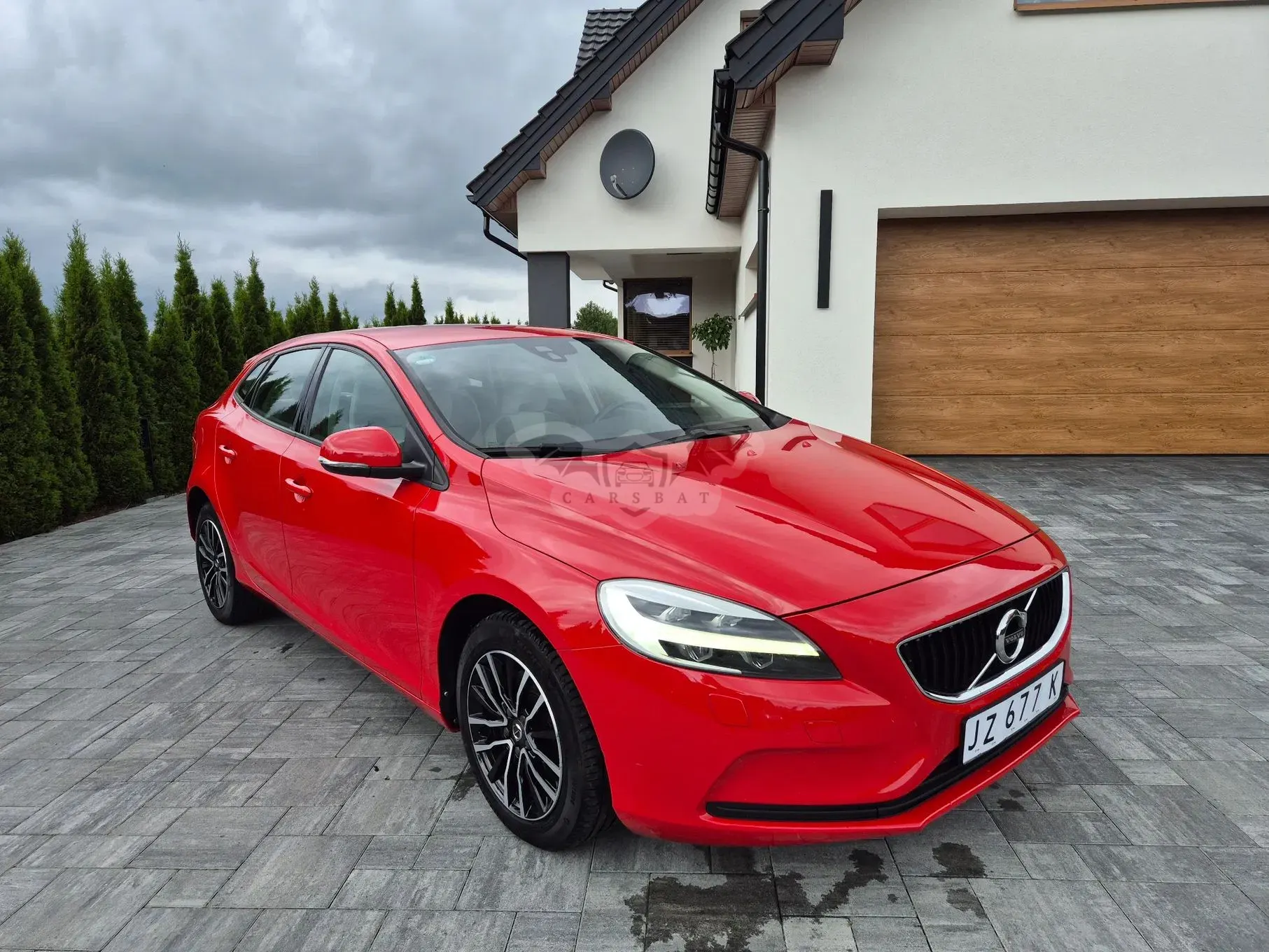 Volvo V40 II (2012-) T2 Drive-E Momentum 2016