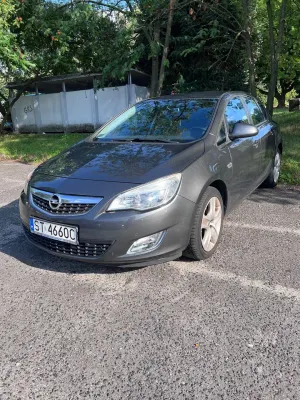 Opel Astra J (2009-2019) 1.6 Enjoy 2011