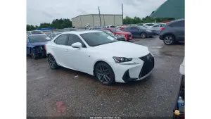 Lexus IS III (2013-) 200t 2017