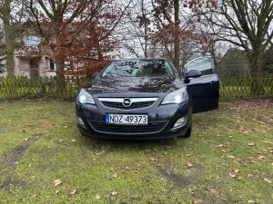 Opel Astra J (2009-2019) 1.4 T Cosmo 2010