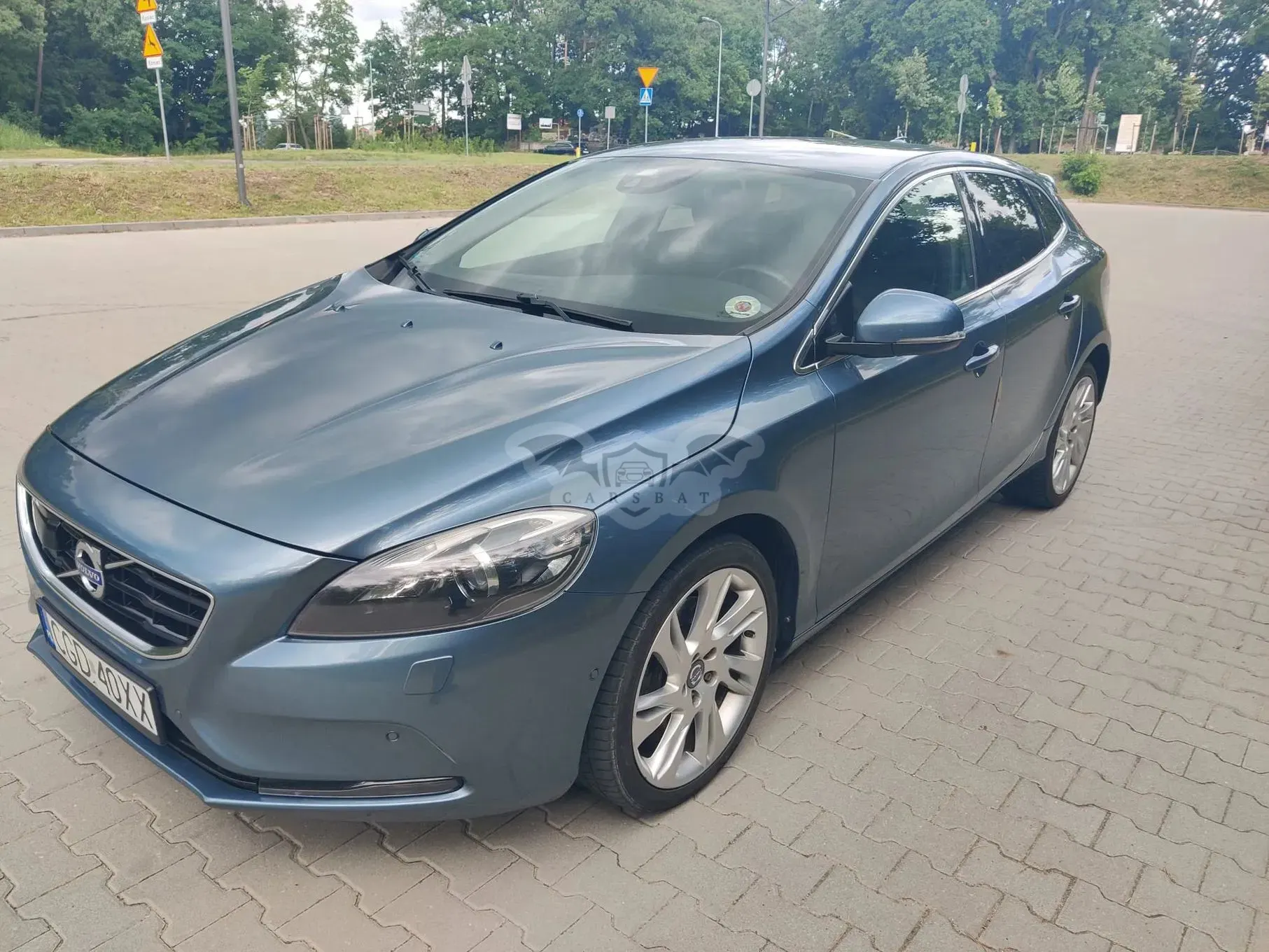 Volvo V40 II (2012-) D4 Summum 2012