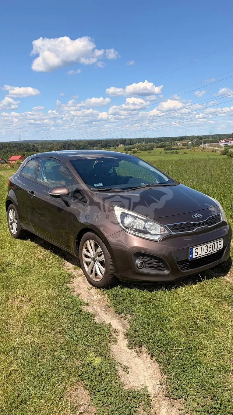 Kia Rio III (2011-) 1.1 crdi M 2012