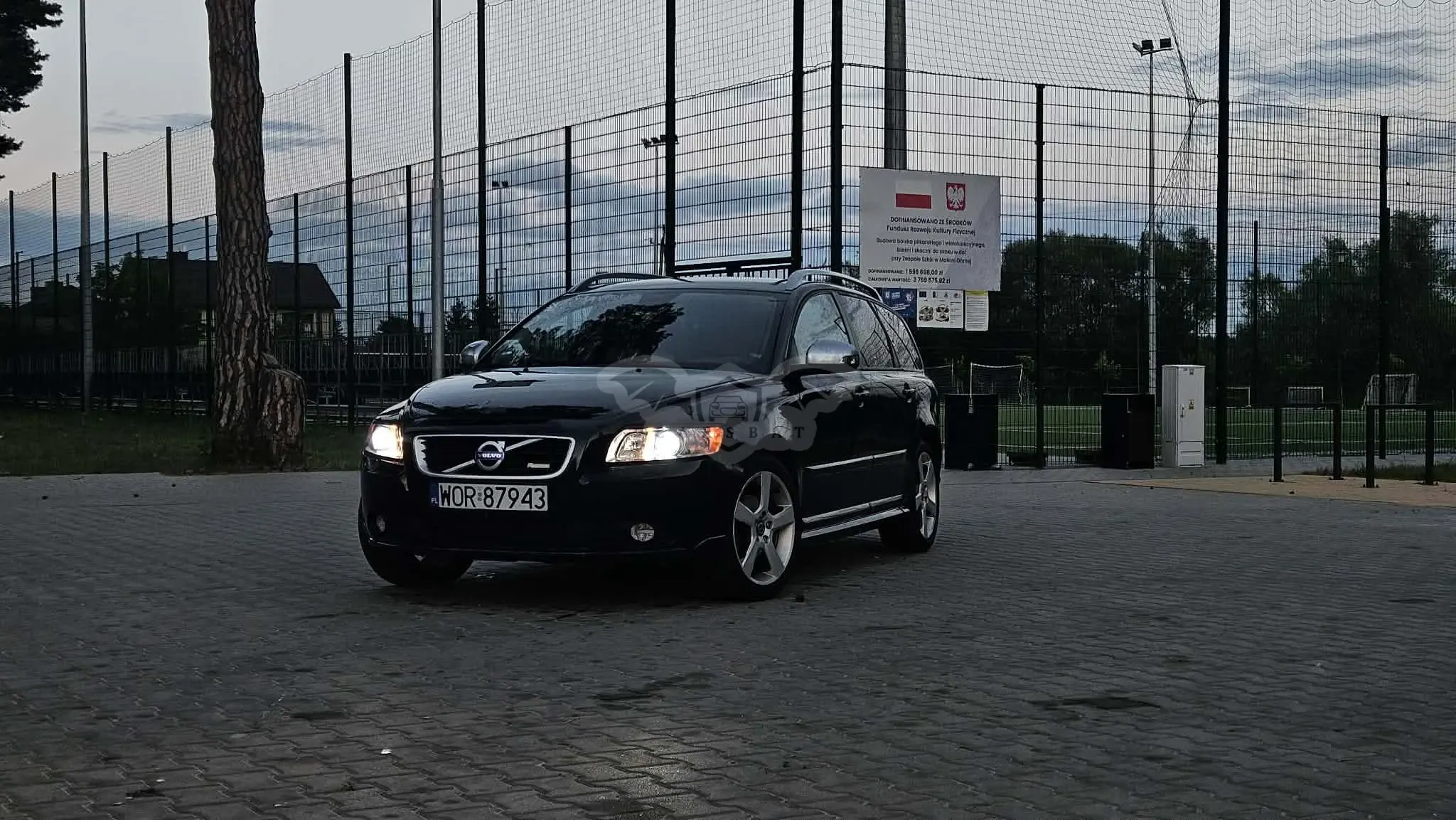 Volvo V50 D2 R-Design 2012
