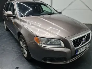 Volvo V70 III (2007-) 2.4D Summum 2009