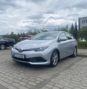 Toyota Auris II (2012-) 1.4 D-4D Active 2016
