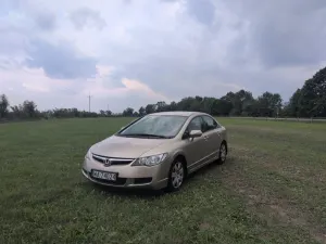 Honda Civic VIII (2006-2011) 1.8 Executive 2008