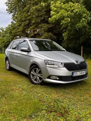 Skoda Fabia IV (2021-) 1.0 TSI Ambition Plus DSG 2021