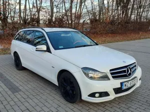 Mercedes-Benz C W204 (2007-2014) 220 CDI DPF (BlueEFFICIENCY) Elegance 2013