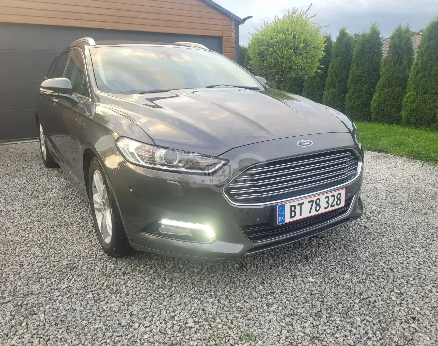Ford Mondeo Mk5 (2014-) 2.0 TDCi Trend PowerShift 2017