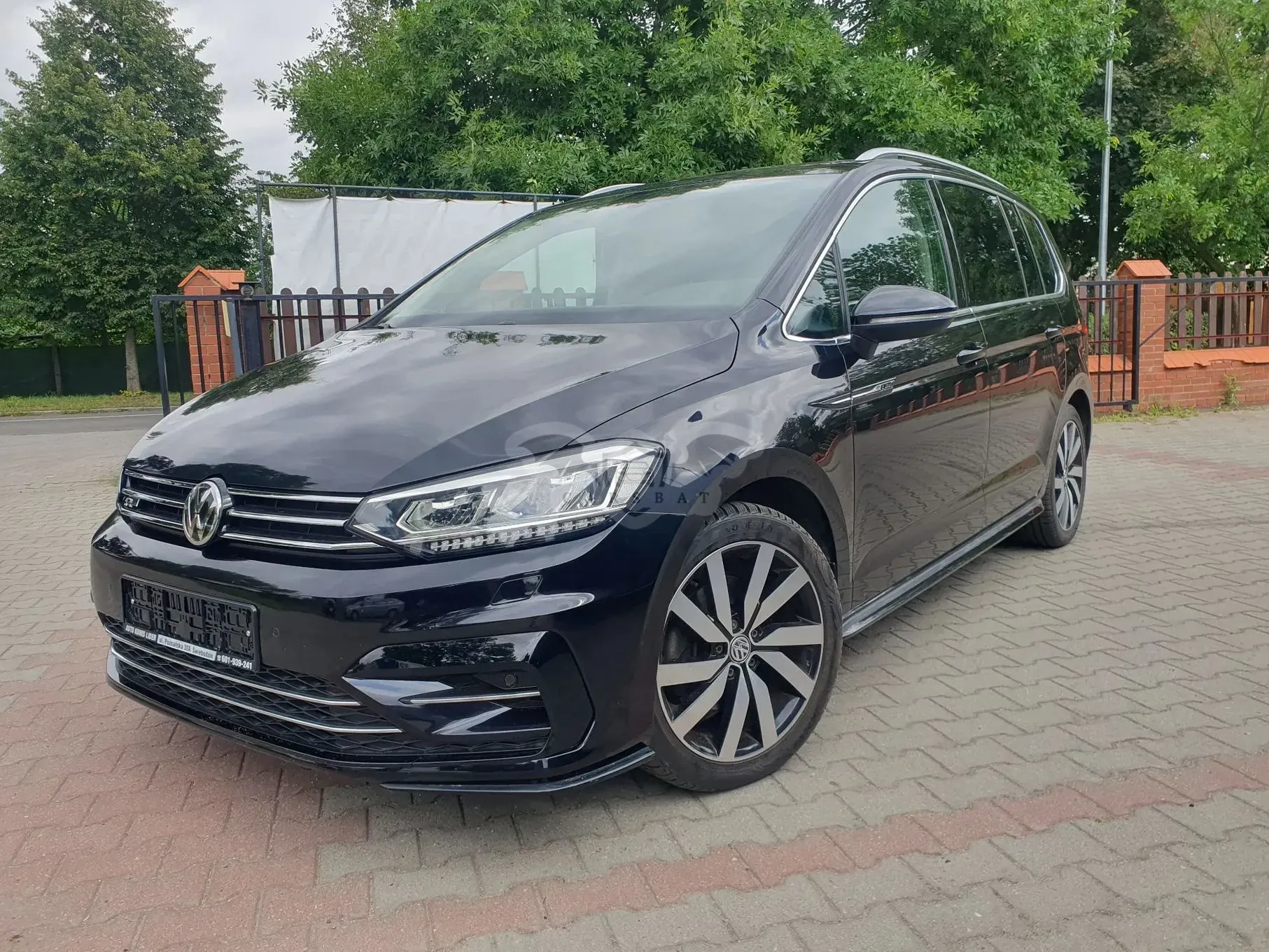 Volkswagen Touran III (2015-) 1.5 TSI ACT OPF DSG Highline 2016