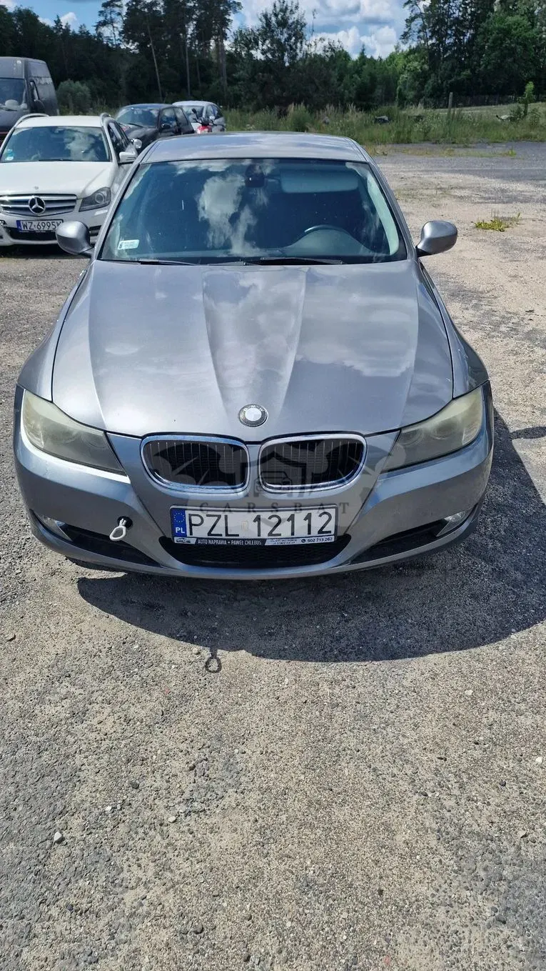 BMW 3 Series E90/E91/E92/E93 (2005-2012) 318d 2010