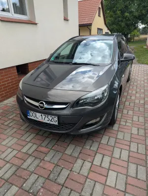 Opel Astra J (2009-2019) 1.4 T Active 2013