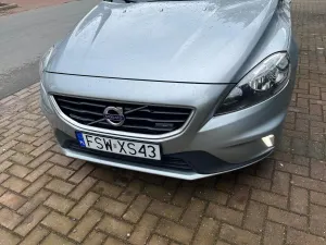 Volvo V40 II (2012-) D2 R-Design 2014