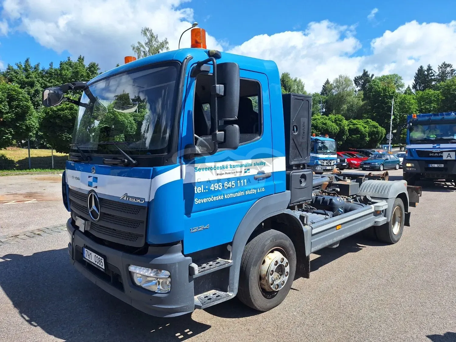 Versalift Atego 1900