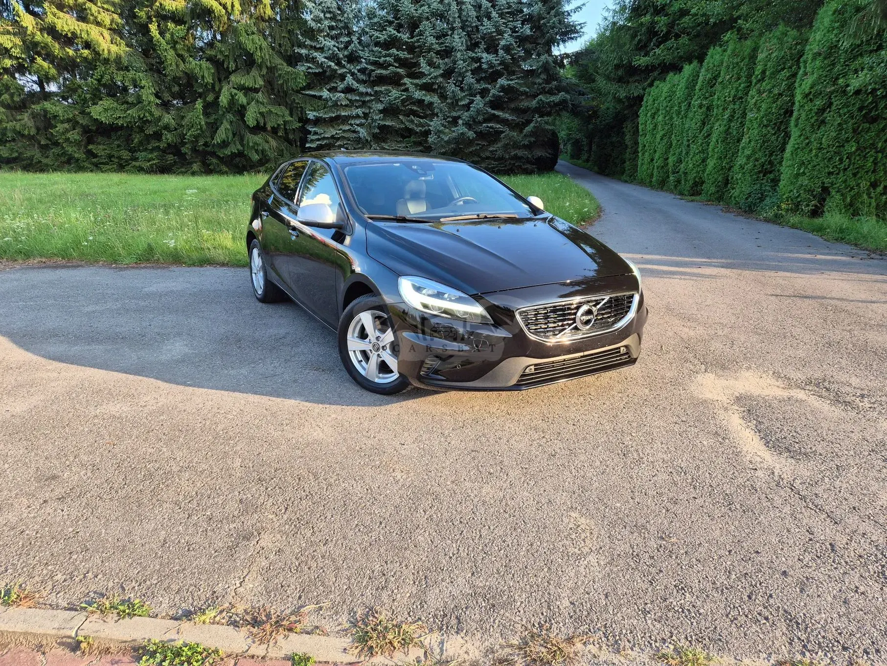 Volvo V40 II (2012-) D3 RDesign 2016