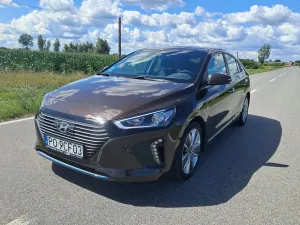 Hyundai IONIQ Hybrid Premium 2016