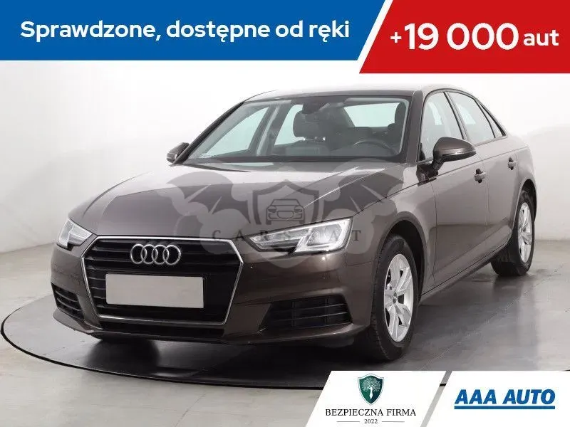 Audi A4 B9 (2015-) 2017