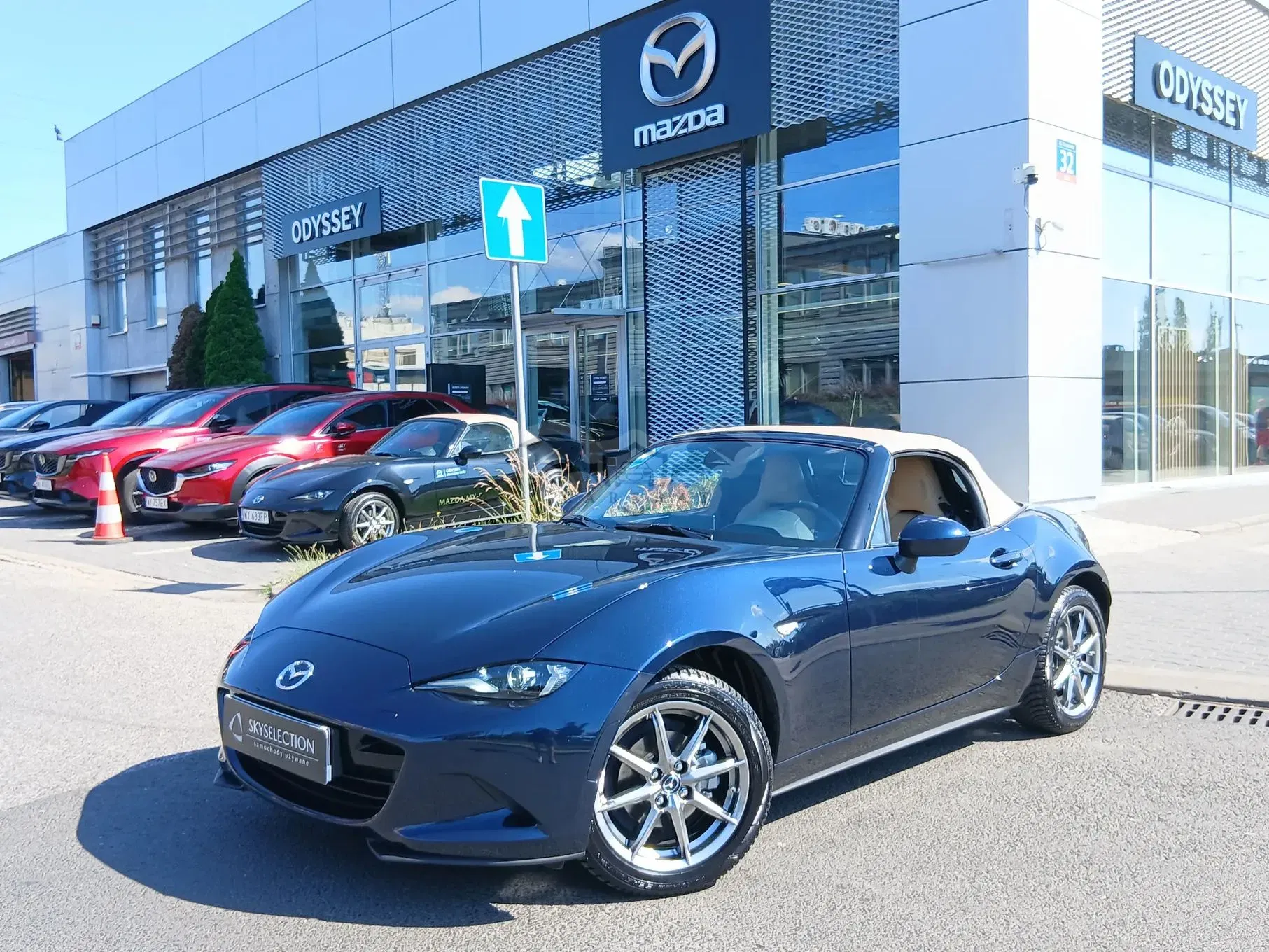 Mazda MX-5 (Miata) 1.5 Skyactiv-G Kazari 2025