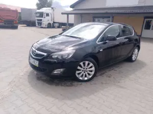 Opel Astra J (2009-2019) 1.4 T Cosmo S&S 2011