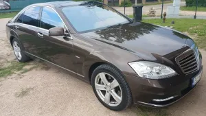 Mercedes-Benz S W221 (2005-2013) 500 L 4Matic BlueEFFICIENCY 7G-TRONIC 2011