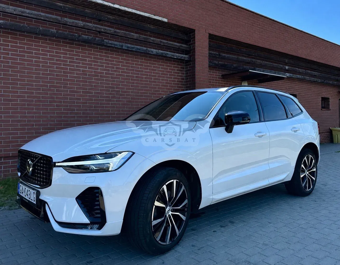 Volvo XC60 II (2017-) B5 B AWD Plus Dark 2023