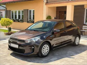 Kia Rio IV (2017-) 1.2 Spirit 2017