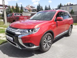 Mitsubishi Outlander III (2012-2022) 2.0 Intense 4WD CVT 2018