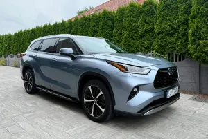 Toyota Highlander 2021