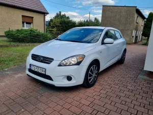 Kia Ceed 1.4 CVVT Edition 7 2010